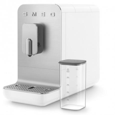 Кофемашина  SMEG BCC13WHMEU